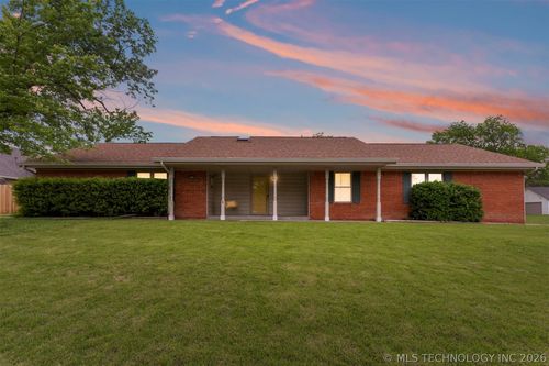 6715 95th St, Tulsa, OK, 74133-5362 | Card Image