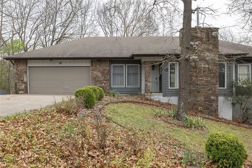 6 Ashfield Ln, Bella Vista, AR, 72715-8901 | Card Image