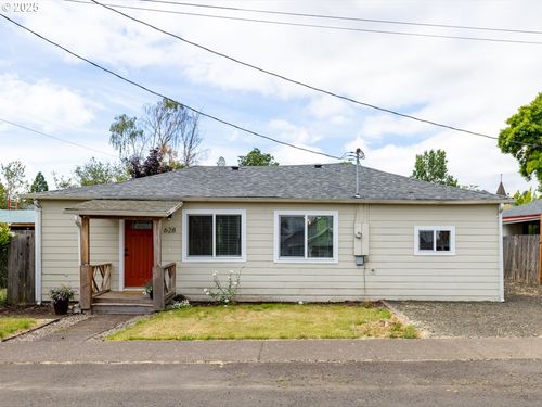 628 Commercial St, Monroe, OR, 97456-8403 | Card Image