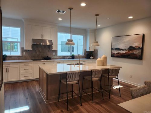 2536 Elderberry Ln, Carlsbad, CA, 92008-3885 | Card Image