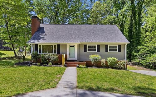 521 Dogwood Cir, High Point, NC, 27260-2532 | Card Image