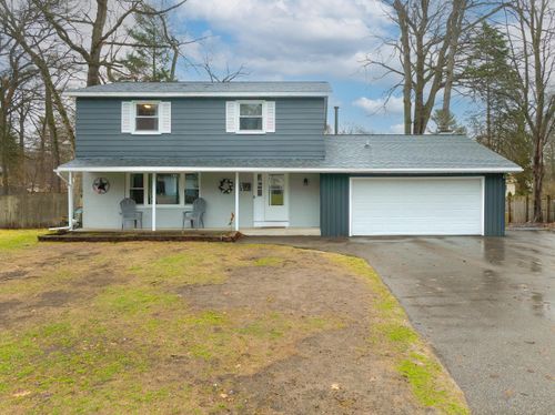 950 Cheboygan Dr, Muskegon, MI, 49445-1921 | Card Image