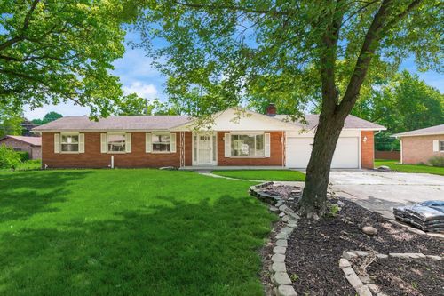 5166 Southern Grove Dr, Grove City, OH, 43123-9612 | Card Image