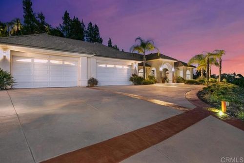 246 Yucca Rd, Fallbrook, CA, 92028 | Card Image