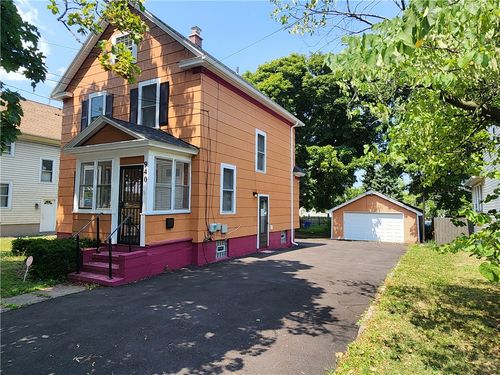 940 Ridgeway Ave, Rochester, NY, 14615-3825 | Card Image