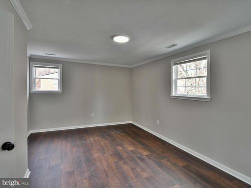 top-floor-10 Bayou Ave, CAPITOL HEIGHTS, MD, 20743-6208 | Card Image