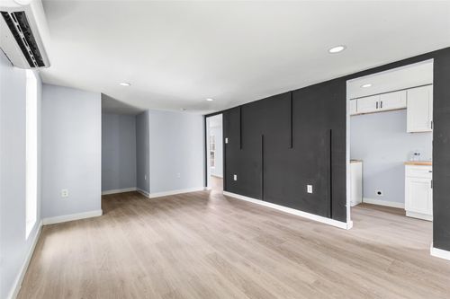 7032 Avenue P, Houston, TX, 77011-1528 | Card Image