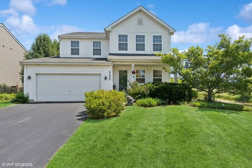 31577 N Clearwater Dr, Lakemoor, IL, 60051-2201 | Card Image