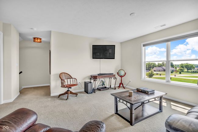 upper level bonus could be an in-law quarter or hobby area - you decide | Image 40