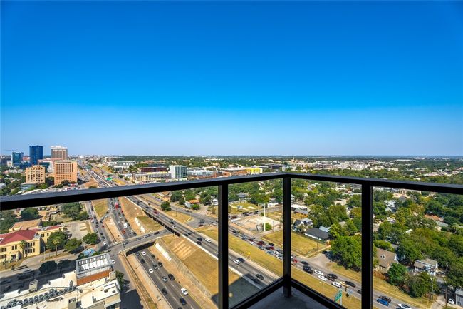 UNIT-2303 - 84 N Interstate 35, Condo with 2 bedrooms, 2 bathrooms and 1 parking in Austin TX | Image 24