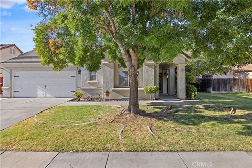 1576 Castle Way, Lemoore, CA, 93245-1725 | Card Image