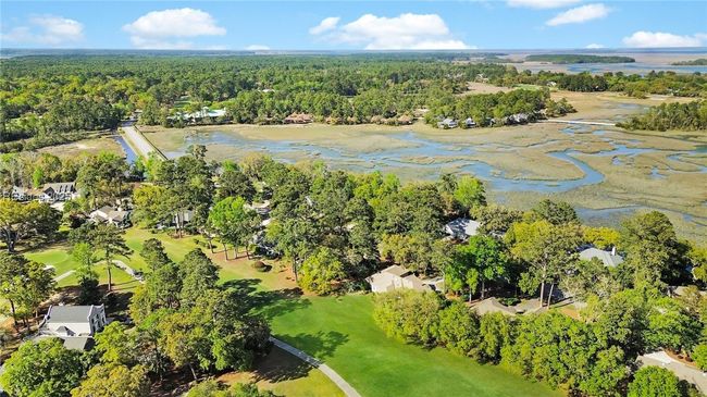 127 Moss Creek Dr, House other with 3 bedrooms, 3 bathrooms and null parking in Hilton Head Island SC | Image 67