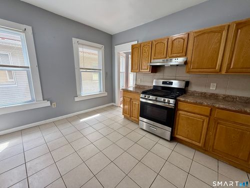 2nd-fl-202 6th St, Bridgeport, CT, 06607-1045 | Card Image