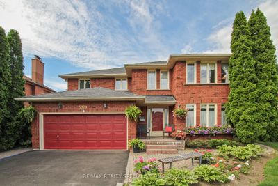 5270 Giacco Crt, House other with 4 bedrooms, 5 bathrooms and 8 parking in Mississauga ON | Image 2