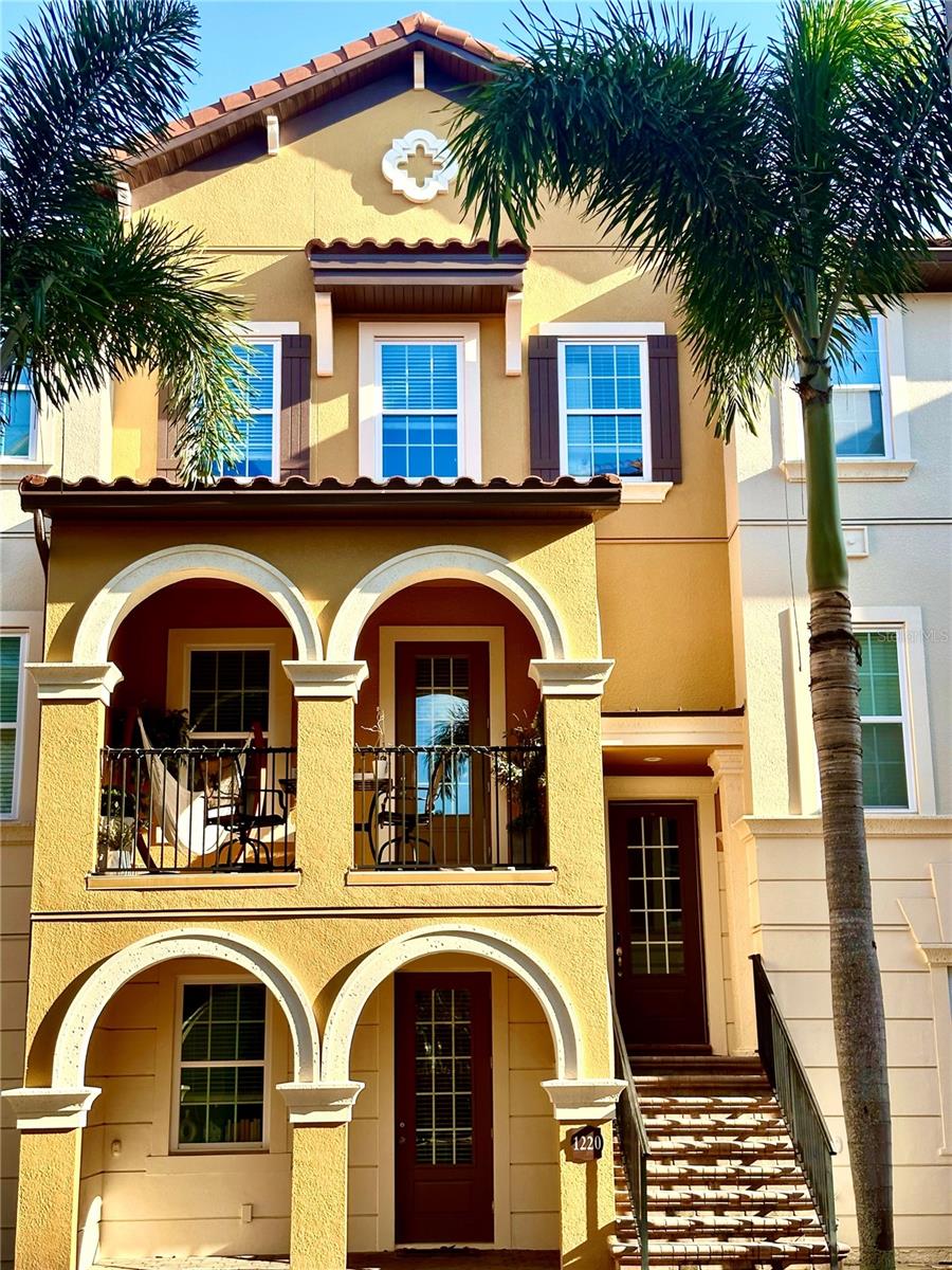 Residential in LAKE MARY