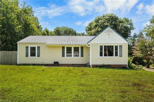 177 Coble Cir, Lexington, NC, 27295-7867 | Card Image