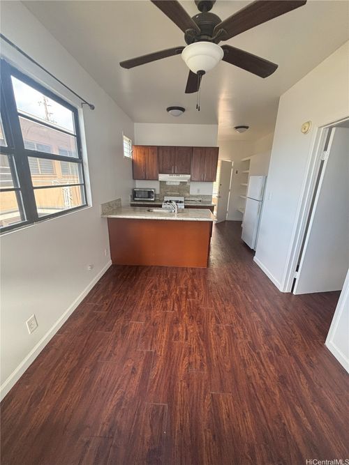 a-705A Prospect St, Honolulu, HI, 96813-1913 | Card Image