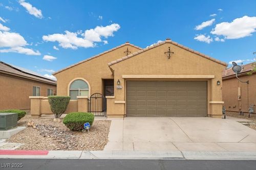 4062 Vulcan St, Las Vegas, NV, 89122-3464 | Card Image