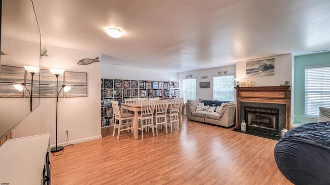 1566 - 1566 Washington Ct, Condo with 3 bedrooms, 3 bathrooms and null parking in Mays Landing NJ | Image 5
