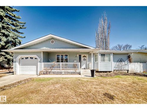 17 Springfield Cres, St Albert, AB, T8N0J9 | Card Image
