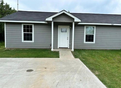 907 Fm 2830 Road S, Liberty, TX, 77575 | Card Image