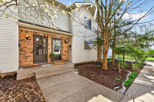 apt-a-421A E North St, Worthington, OH, 43085-7224 | Card Image