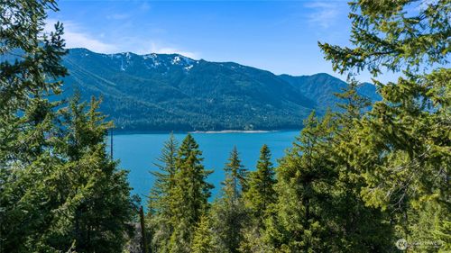 7 Newport Creek Dr, Ronald, WA, 98940 | Card Image