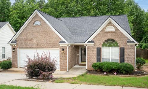 21 Riva Ridge Ln, Newnan, GA, 30263-6709 | Card Image