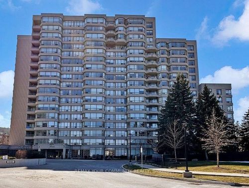 310-7 Townsgate Dr, Vaughan, ON, L4J7Z9 | Card Image