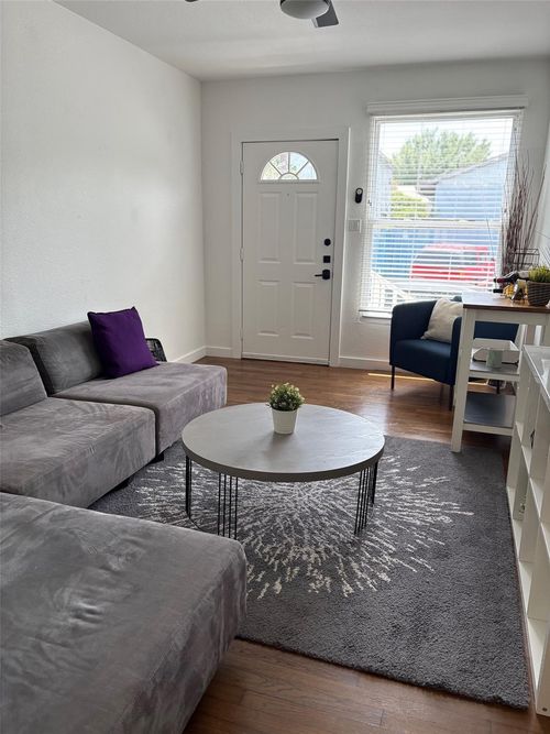 apt-3-415 Fairview Ave, Houston, TX, 77006-3041 | Card Image