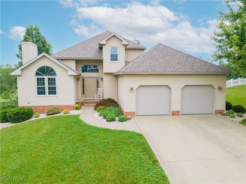 275 Apple Ridge Drive, Apple Creek, OH, 44606 | Card Image