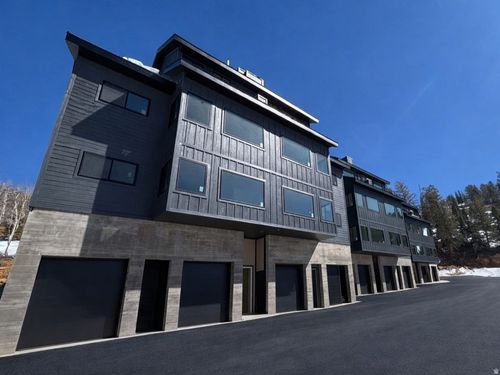 4a-6560 N Wolf Creek Dr, Eden, UT, 84310-9117 | Card Image