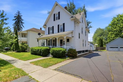 105 Pine St, West Springfield, MA, 01089-2819 | Card Image