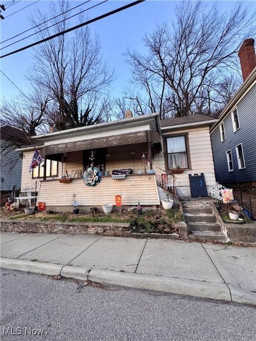 836 Main St, Bridgeport, OH, 43912-1430 | Card Image