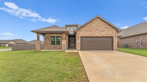 2401 Lock Ln, Pea Ridge, AR, 72751-4031 | Card Image