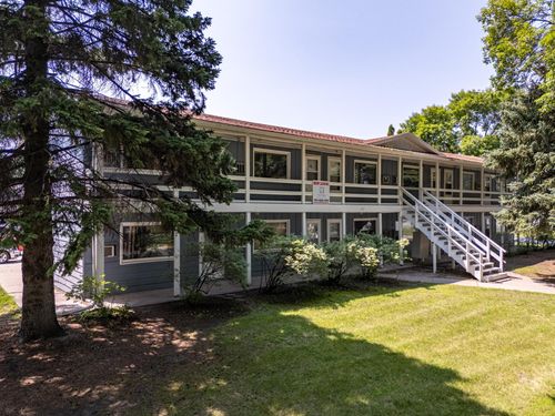 1117 25th Ave S, Grand Forks, ND, 58201-7067 | Card Image