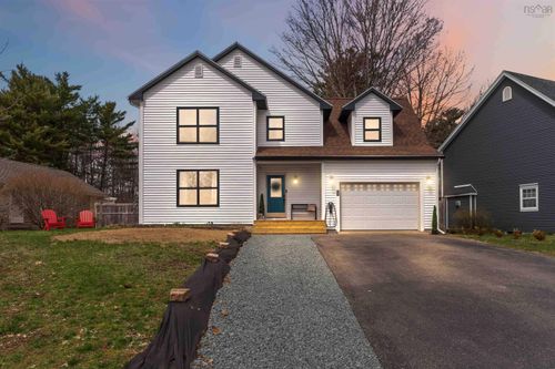 108 Terra Nova Dr, Kentville, NS, B4N5G9 | Card Image