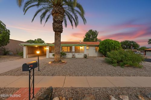 1041 S Abrego Drive, Green Valley, AZ, 85614 | Card Image