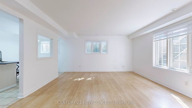 2 - 45 Cedarcroft Blvd, Condo with 3 bedrooms, 3 bathrooms and 1 parking in North York ON | Image 8