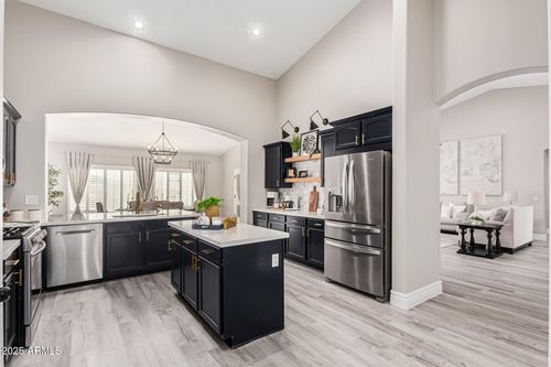 30427 W Vale Dr, Buckeye, AZ, 85396-6630 | Card Image