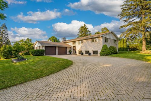688 Westmount Hills Dr, London, ON, N6K1B2 | Card Image