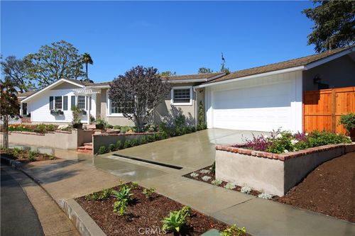 554 Hazel Dr, Corona del Mar, CA, 92625 | Card Image