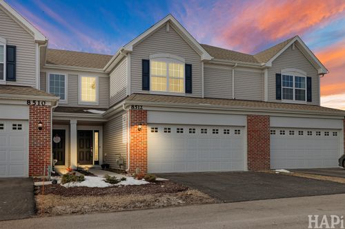 8512 Stillwater Rd, Wonder Lake, IL, 60097-8914 | Card Image