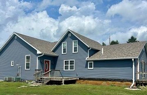 2257 Traer Ave, Manson, IA, 50563-7603 | Card Image