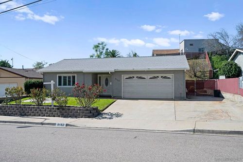 9152 Lakeview Rd, Lakeside, CA, 92040-5161 | Card Image