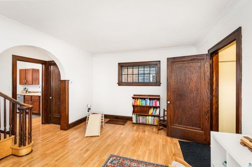 2431 Hammond Ave, Superior, WI, 54880-7120 | Card Image