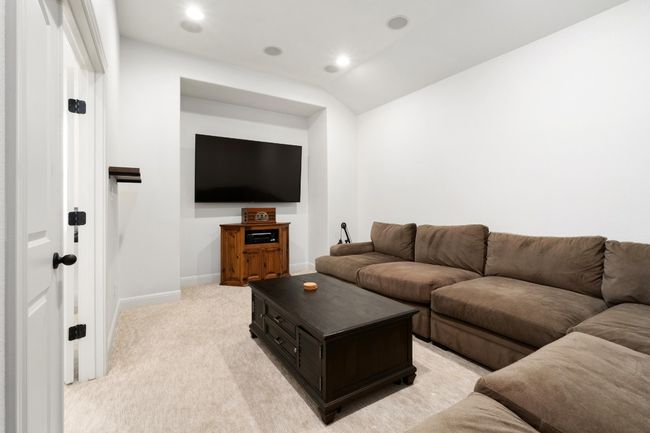 174 Jayne Cv, House other with 5 bedrooms, 5 bathrooms and 4 parking in Austin TX | Image 22