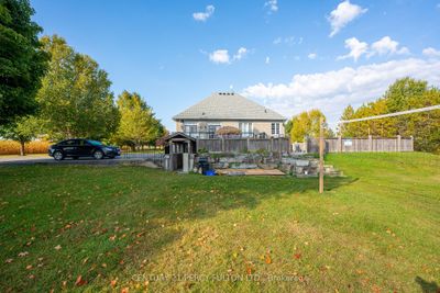 5659 Gilmore Rd, Home with 3 bedrooms, 3 bathrooms and 20 parking in Newtonville ON | Image 2