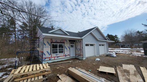 1435 Princess Cres, Coldbrook, NS, B4R1B2 | Card Image