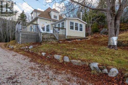 3380 Highway 329, Hubbards, NS, B0J1T0 | Card Image